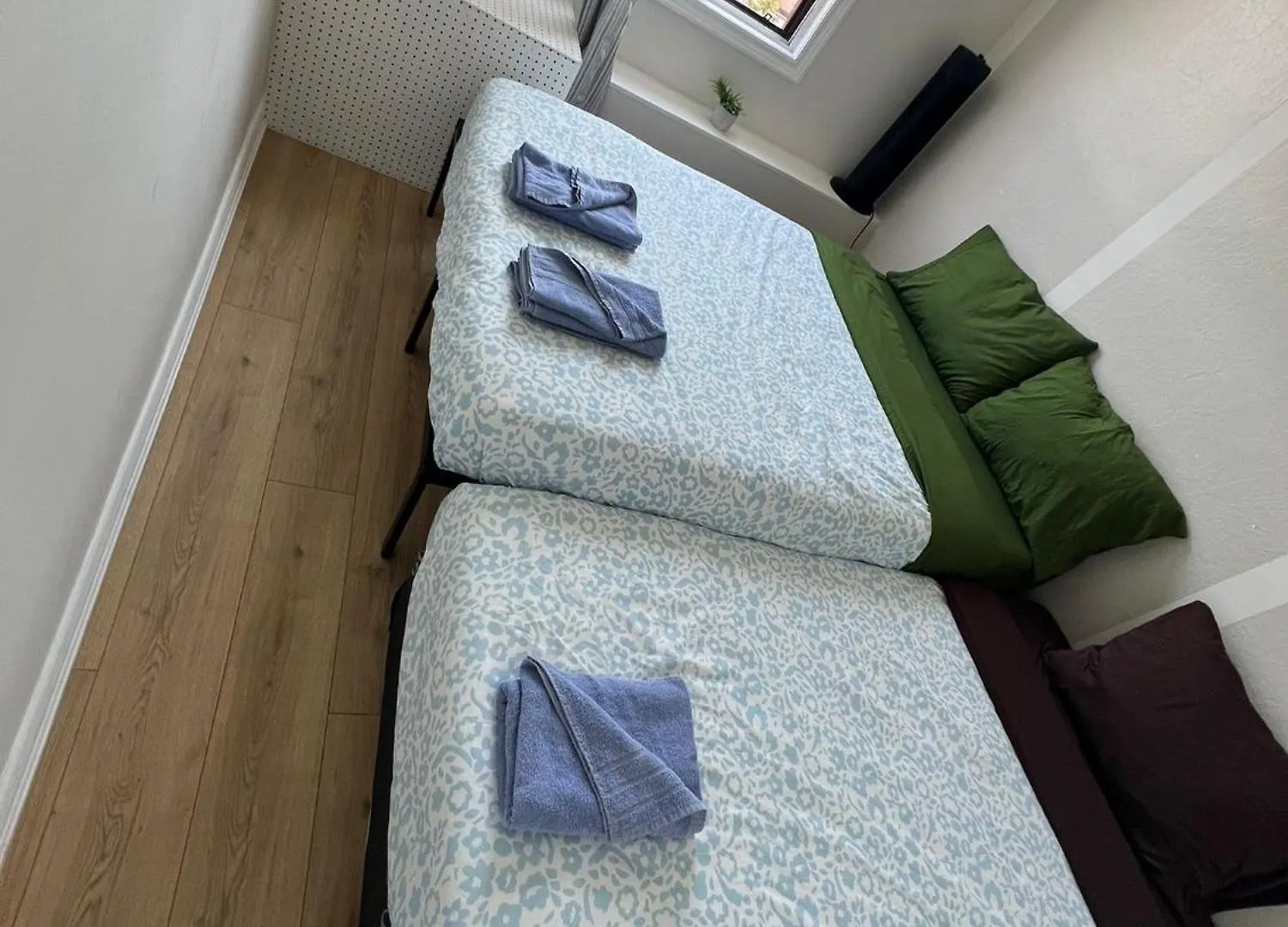 Central Toronto Economical Stay-Stress Free Checkin 0*,  Canada